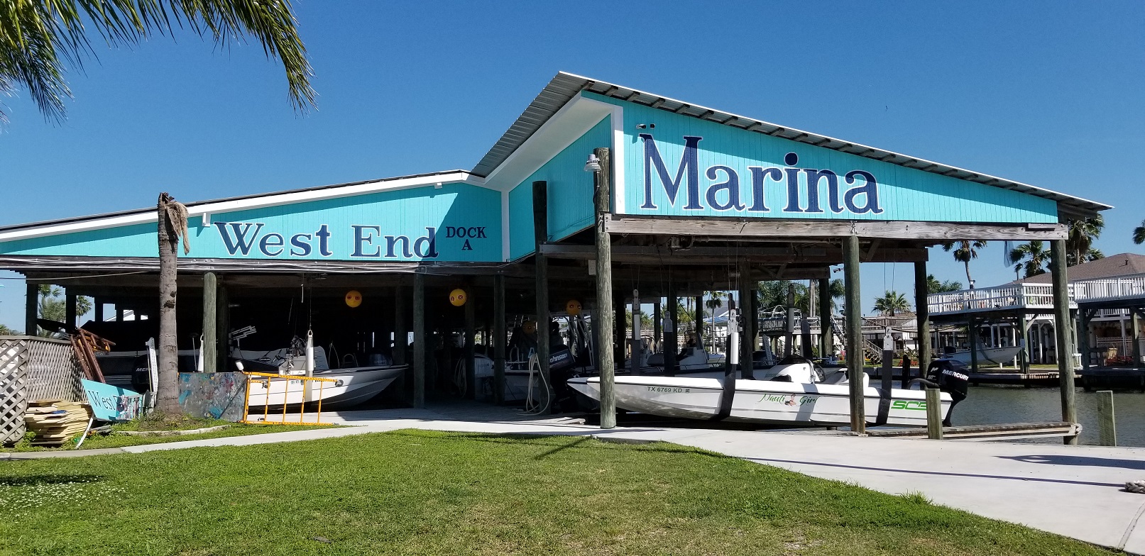 The West End Marina & Restaurants Galveston, Texas | Sandbar Grille